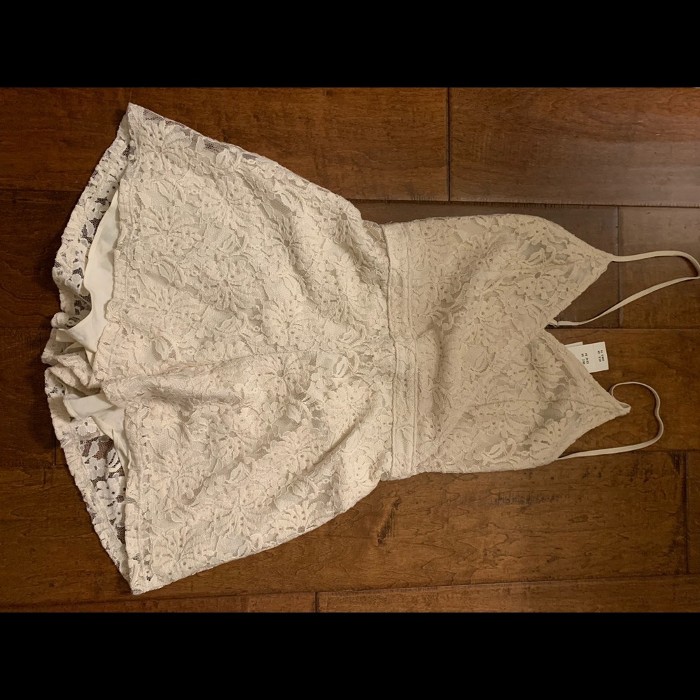 New with tag. Abercrombie & Fitch romper xs